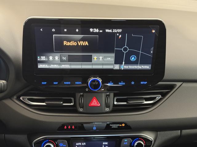 Hyundai i30, Beispielbilder, teilweise mit Sonderausstattung