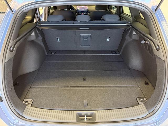Hyundai i30, Beispielbilder, teilweise mit Sonderausstattung