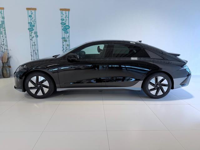 IONIQ 6 Schwarz Schiebedach