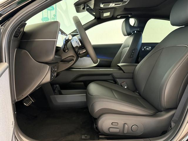 IONIQ 6 Schwarz Schiebedach