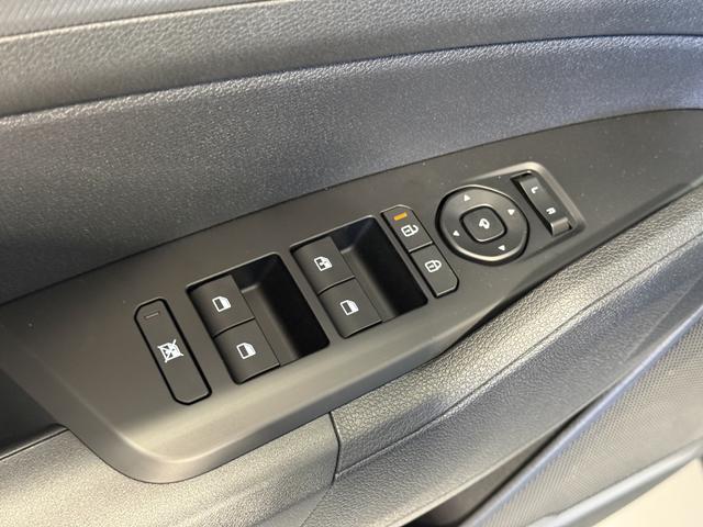 Kia Sportage Sil Deluxe Weiss