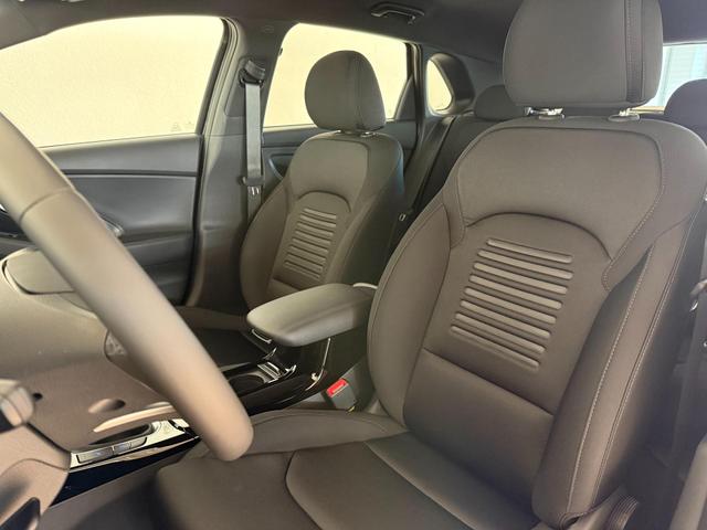 Hyundai i30, Beispielbilder, teilweise mit Sonderausstattung