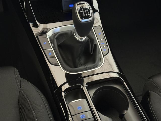 Hyundai i30, Beispielbilder, teilweise mit Sonderausstattung