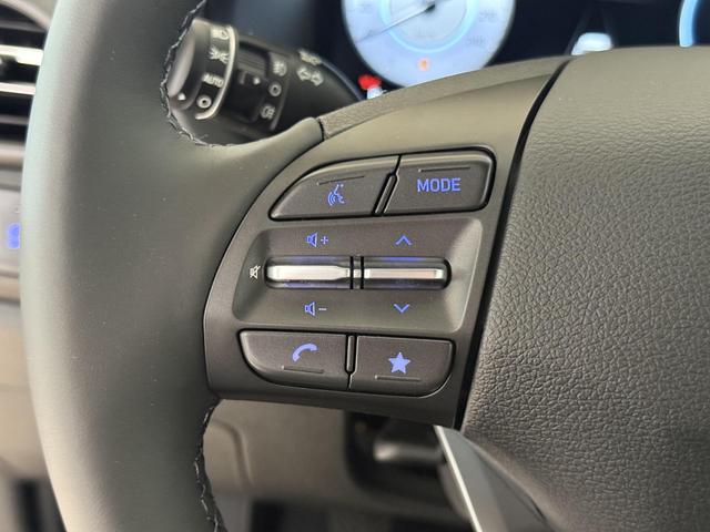 Hyundai i30, Beispielbilder, teilweise mit Sonderausstattung
