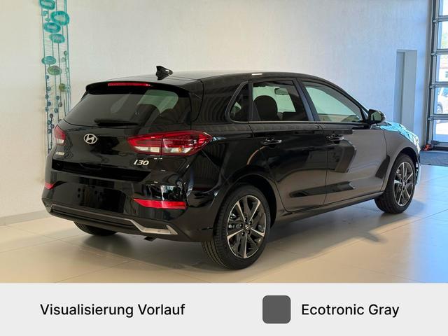 Hyundai i30, Beispielbilder, ggf. teilweise mit Sonderausstattung