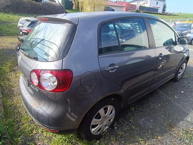 Volkswagen Golf 2.0 *NUR AN GEWERBE ODER EXPORT! 