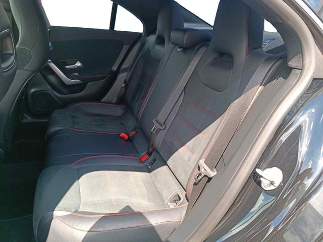 A-Klasse CLA 200 Coup&eacute; AMG LINE*MBUX*NAVI*ALCANTARA 