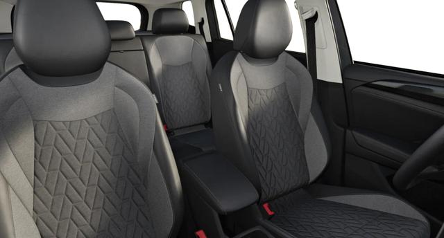Volkswagen Tayron Life 1,5 eHybrid ACC MEMORY REAR VIEW 