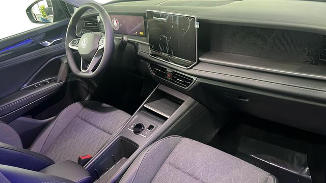 Volkswagen Tayron Life 1,5 eHybrid ACC MEMORY REAR VIEW 