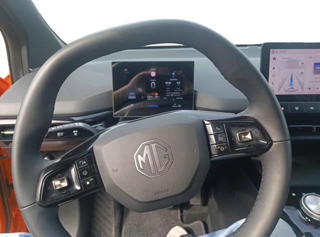 MG MG4 Luxury MY23 360 NAVI KLIMA SITZH 