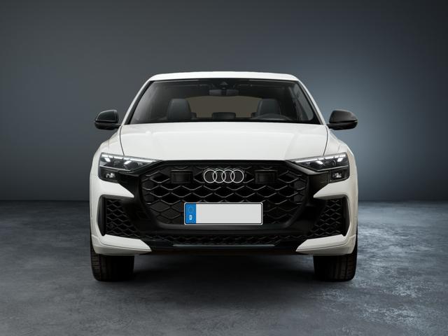 Audi Q8 Bestellfahrzeug mit Designpaket. 