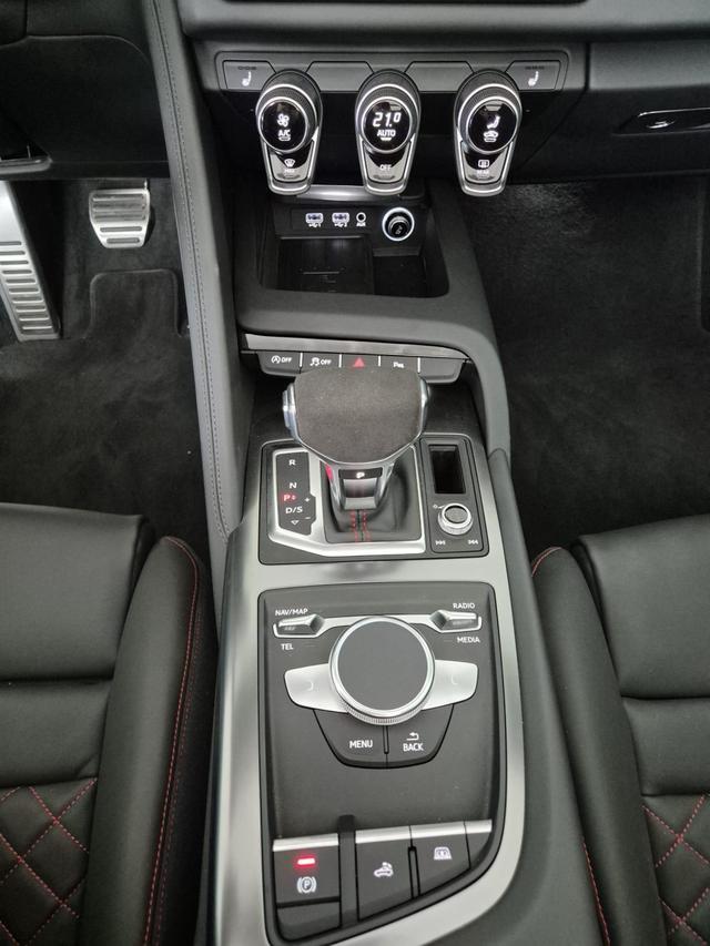Audi R8 Spyder Cabrio V10 Performance S Tronic 