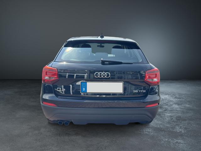 Audi Q2 35 TFSI Basis*Navi*PDC*SZH 
