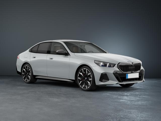 BMW 5er 520d xDrive M-Sportpaket Pro Carbon Pano 