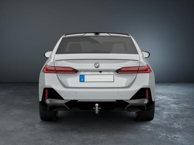 BMW 5er 520d xDrive M-Sportpaket Pro Carbon Pano 