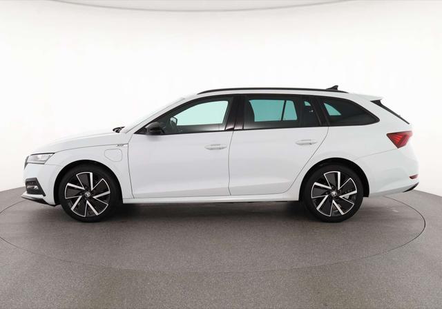 Skoda Octavia Combi 1.4 TSI iV Sportline 