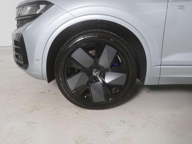 Volkswagen Touareg 3.0 TSI V6 eHybrid 4Motion R 