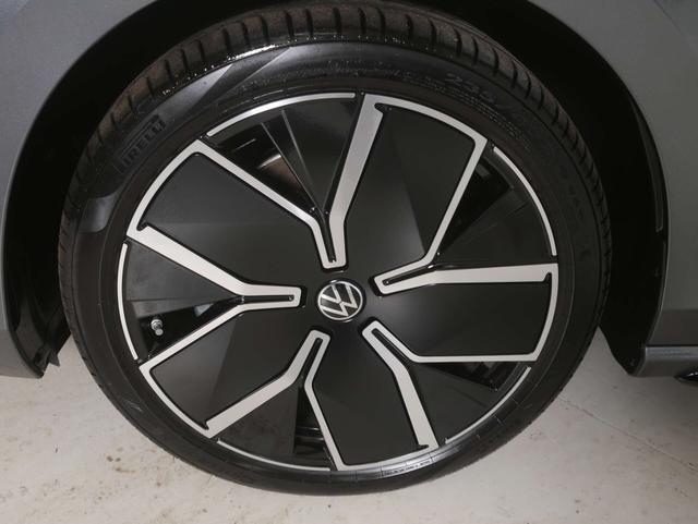 Volkswagen Passat Variant 1 1.5 TSI eHybrid R-Line Signature 