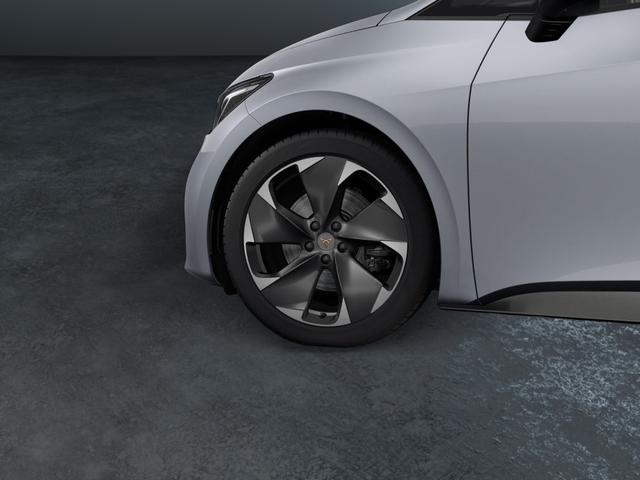 Beispielbilder, ggf. teilweise mit Sonderausstattung