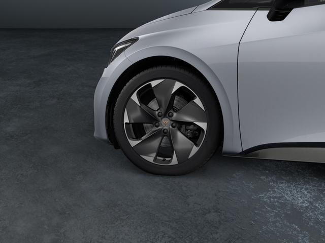 Beispielbilder, ggf. teilweise mit Sonderausstattung