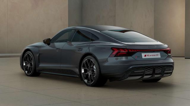 Audi RS e-tron GT quattro performance 