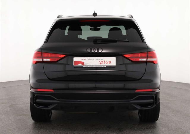 Audi Q3 35 TDI S line 