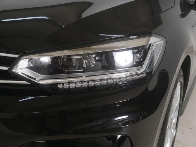 Volkswagen Touran 1 1.5 TSI R-Line 