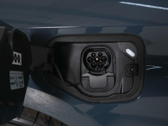 Cupra Leon Sportstourer 1.5 e-Hybrid VZ 