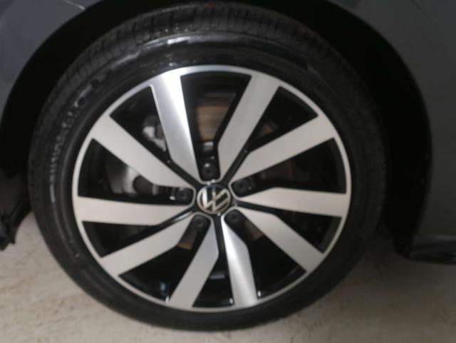 Volkswagen Touran 1 1.5 TSI R-Line 