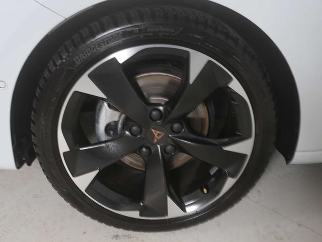 Cupra Leon Sportstourer 1 1.5 eTSI 