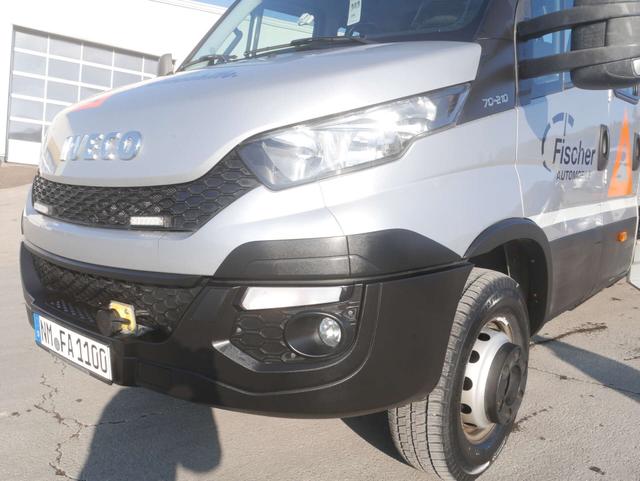 Iveco 70 C 21 D/P 3.0 Abschleppfahrzeug 