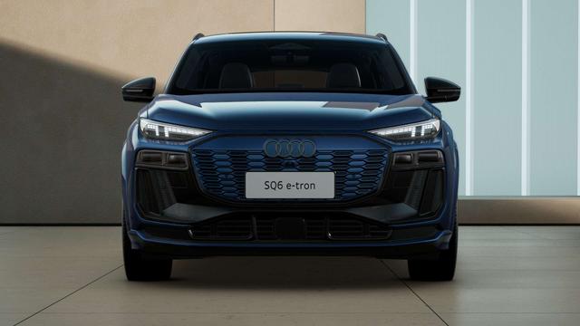 Audi SQ6 Sportback e-tron 1 edition one blue 