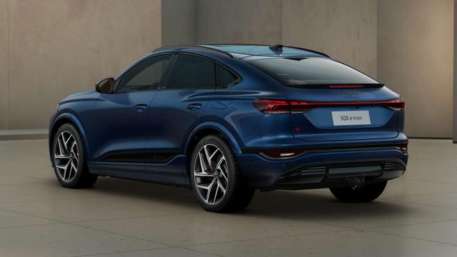 Audi SQ6 Sportback e-tron 1 edition one blue 