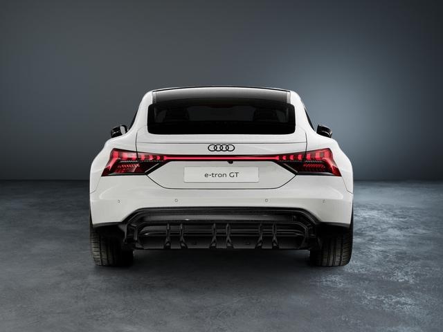 Audi e-tron GT 1 
