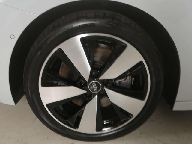 Audi A5 Avant TDI quattro 