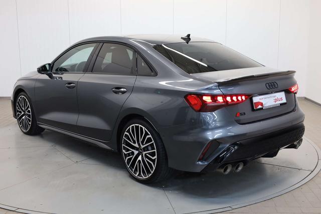 Audi S3 Limousine TFSI quattro 