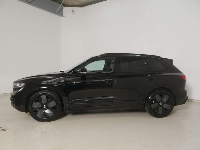 Volkswagen Touareg 3.0 TDI V6 4Motion R-Line Black Style 
