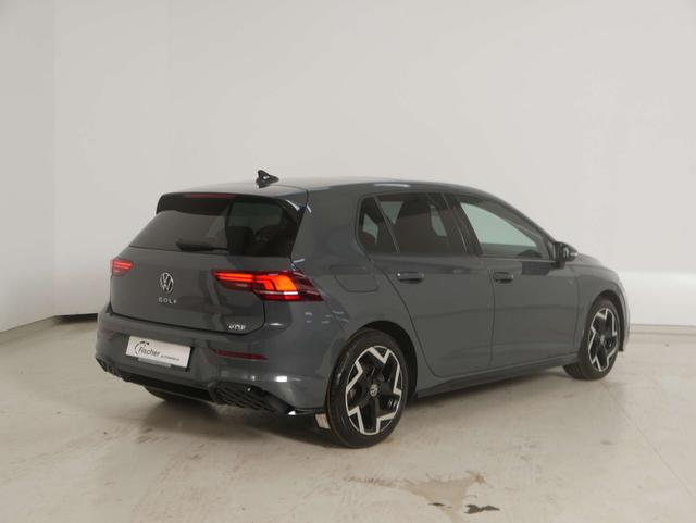 Volkswagen Golf 1.5 eTSI R-Line 
