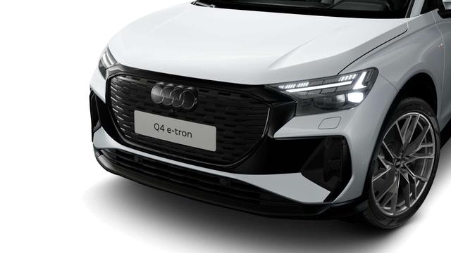 Audi Q4 e-tron S line 