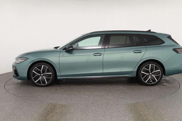 Volkswagen Passat Alltrack 1 2.0 TSI 4Motion R-Line Signature 