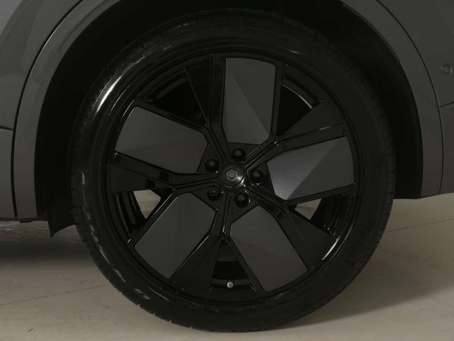 Volkswagen Touareg 3.0 TDI V6 4Motion R-Line Black Style 