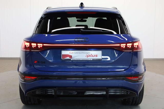 Audi SQ6 e-tron 1 edition one blue 