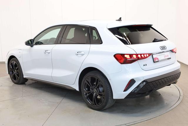 Audi A3 Sportback 40 TFSI e S line 