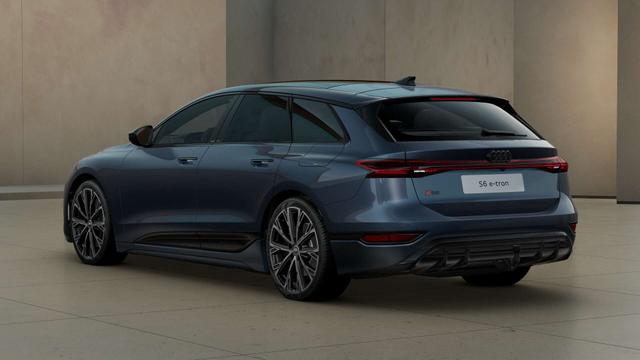 Audi S6 Avant e-tron 1 