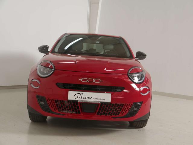 Fiat 600 hybrid 1.2 la Prima 