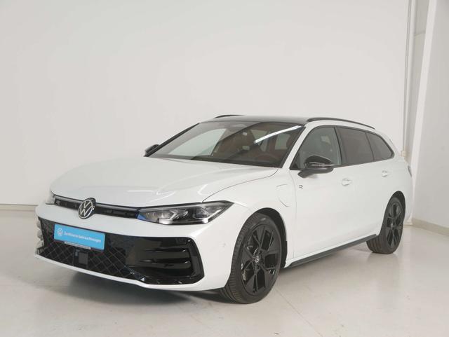 Volkswagen Passat Alltrack - 1 1.5 eHybrid R-Line Signature