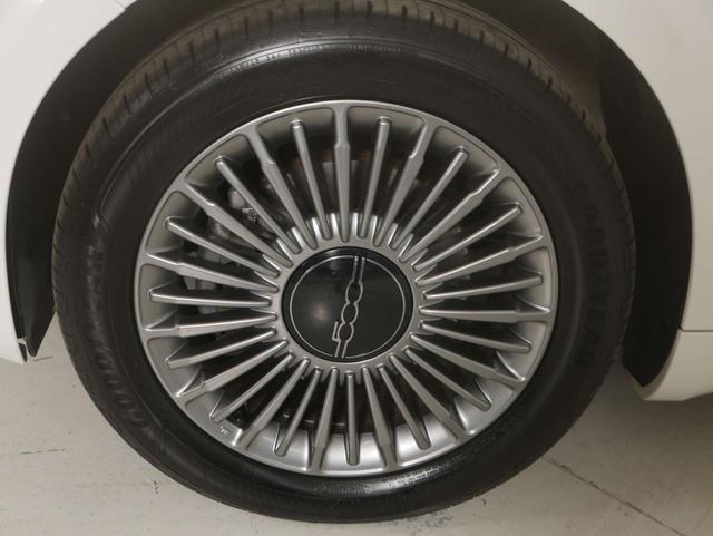 Fiat 500e Cabrio 