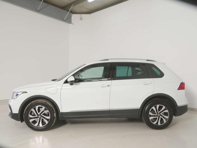 Volkswagen Tiguan 1 1.4 TSI eHybrid Active 