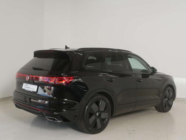 Volkswagen Touareg 3.0 TDI V6 4Motion R-Line Black Style 