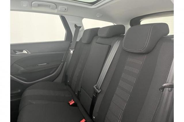 Peugeot 308 SW 1.6 TDI Allure*PANO*LED*NAVI*Kamera* 